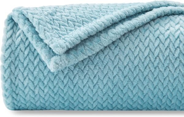 NEWCOSPLAY Super Soft Throw Blanket Light Blue Premium Silky Flannel Fleece Leaves Pattern Lightweight Bed Blanket All Season Use (Light Blue, Throw(40"x50"))
